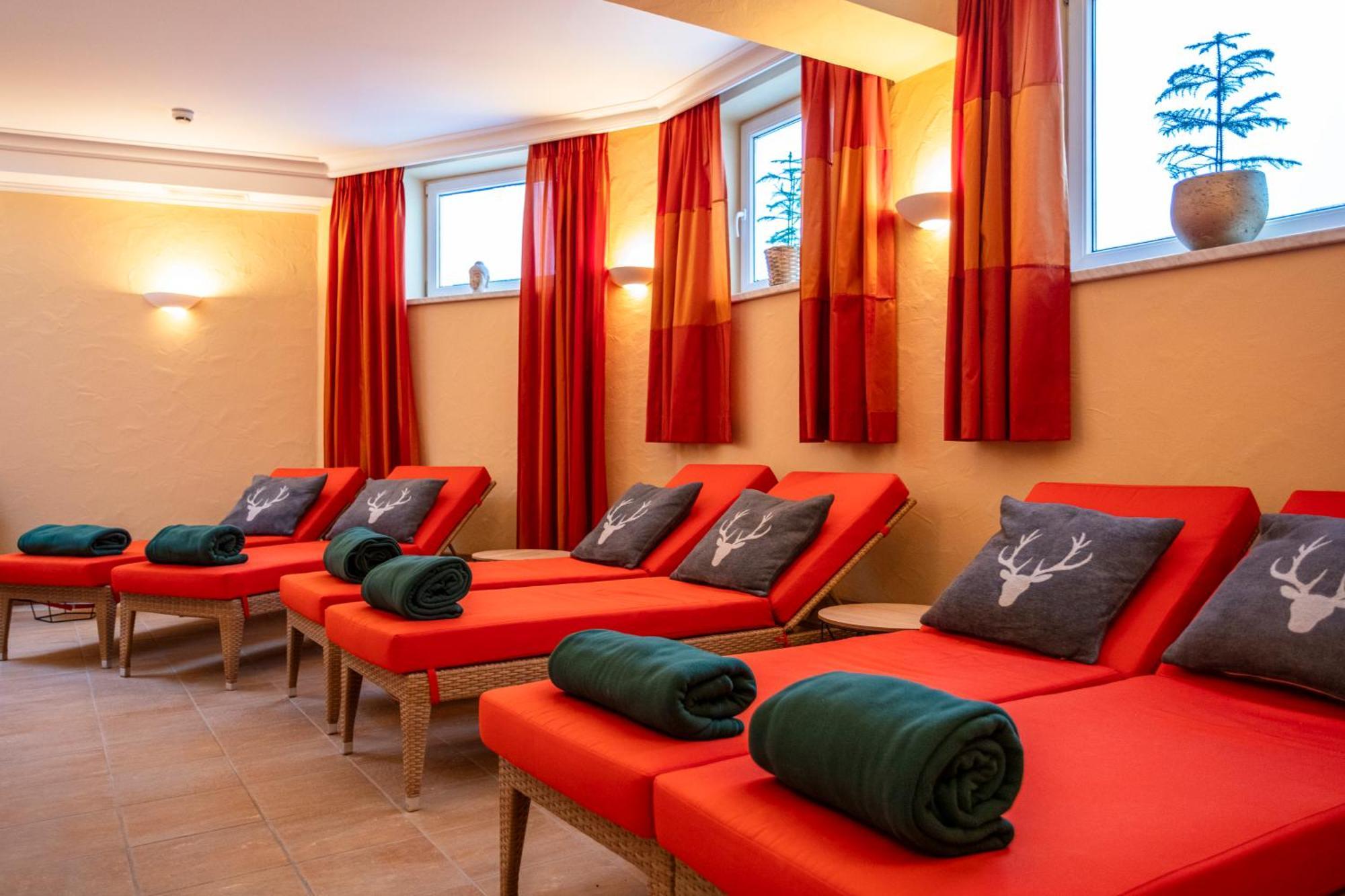 Hotel Oberwirt - Nahe An Saalbach Und Zell Am See, Viehhofen Sommercard 외부 사진